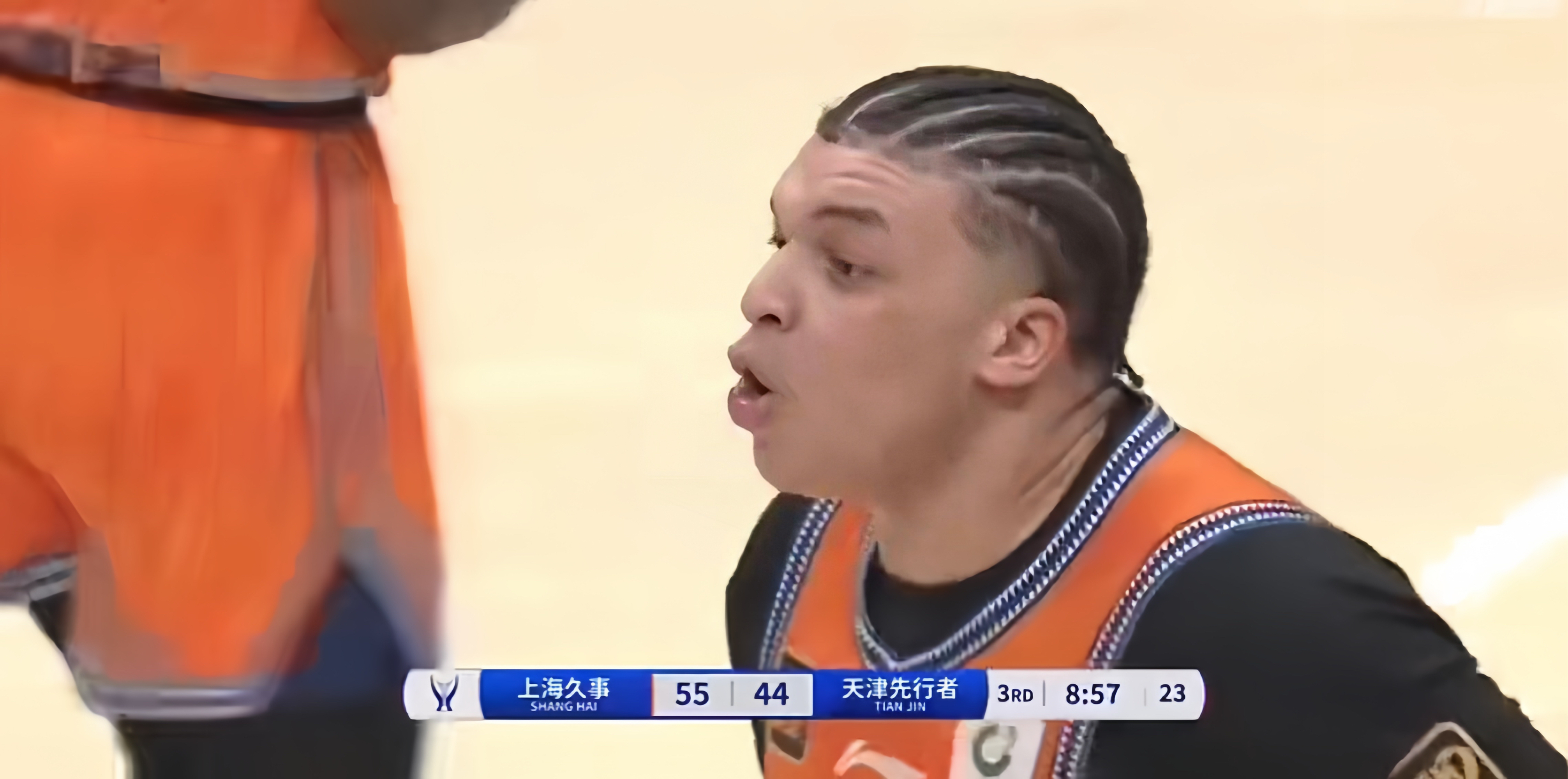 九游体育平台-上海男篮大胜天津，取得争冠利好的简单介绍