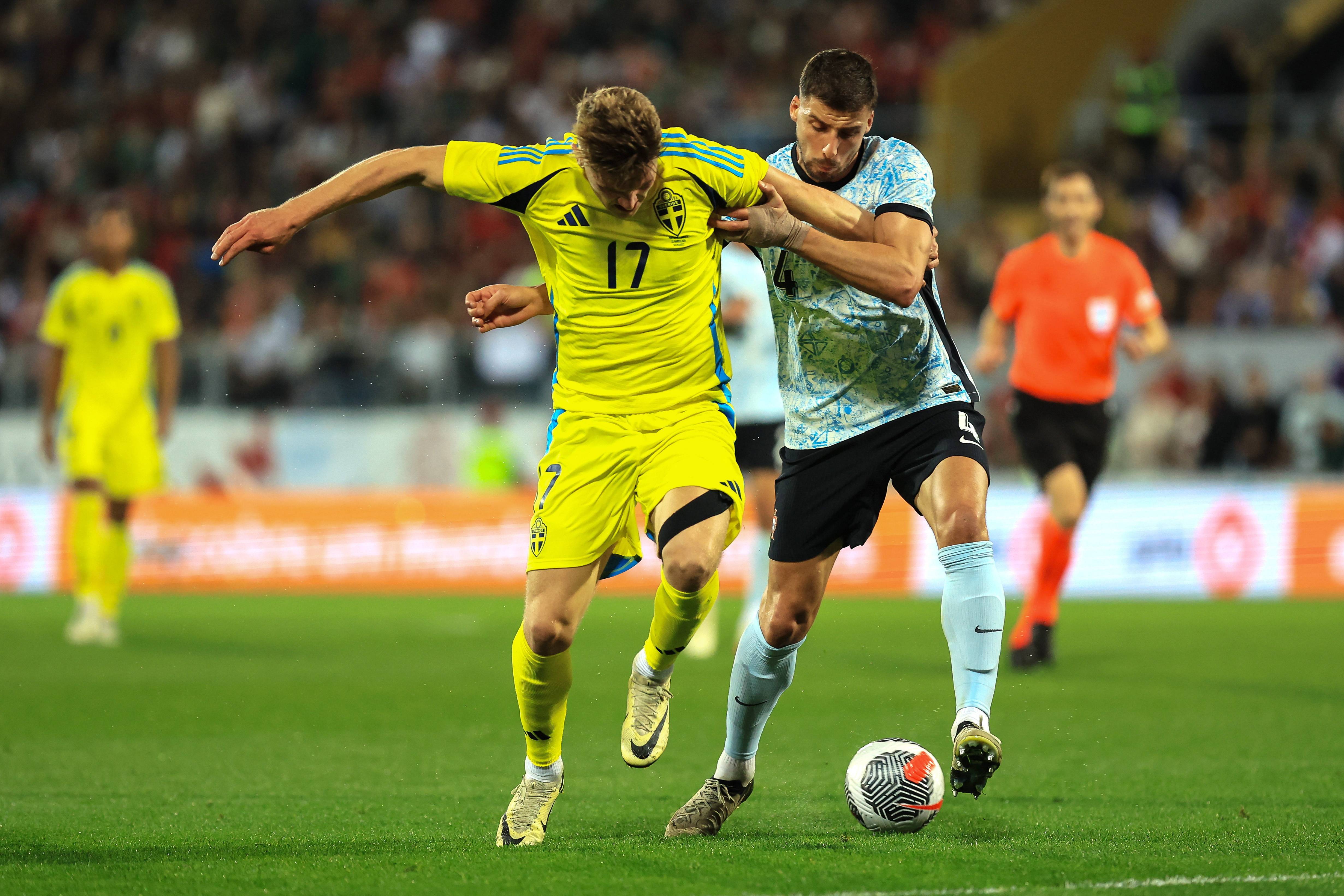 九游娱乐官方-精彩不断，欧洲国家足球队赛制逼真的简单介绍