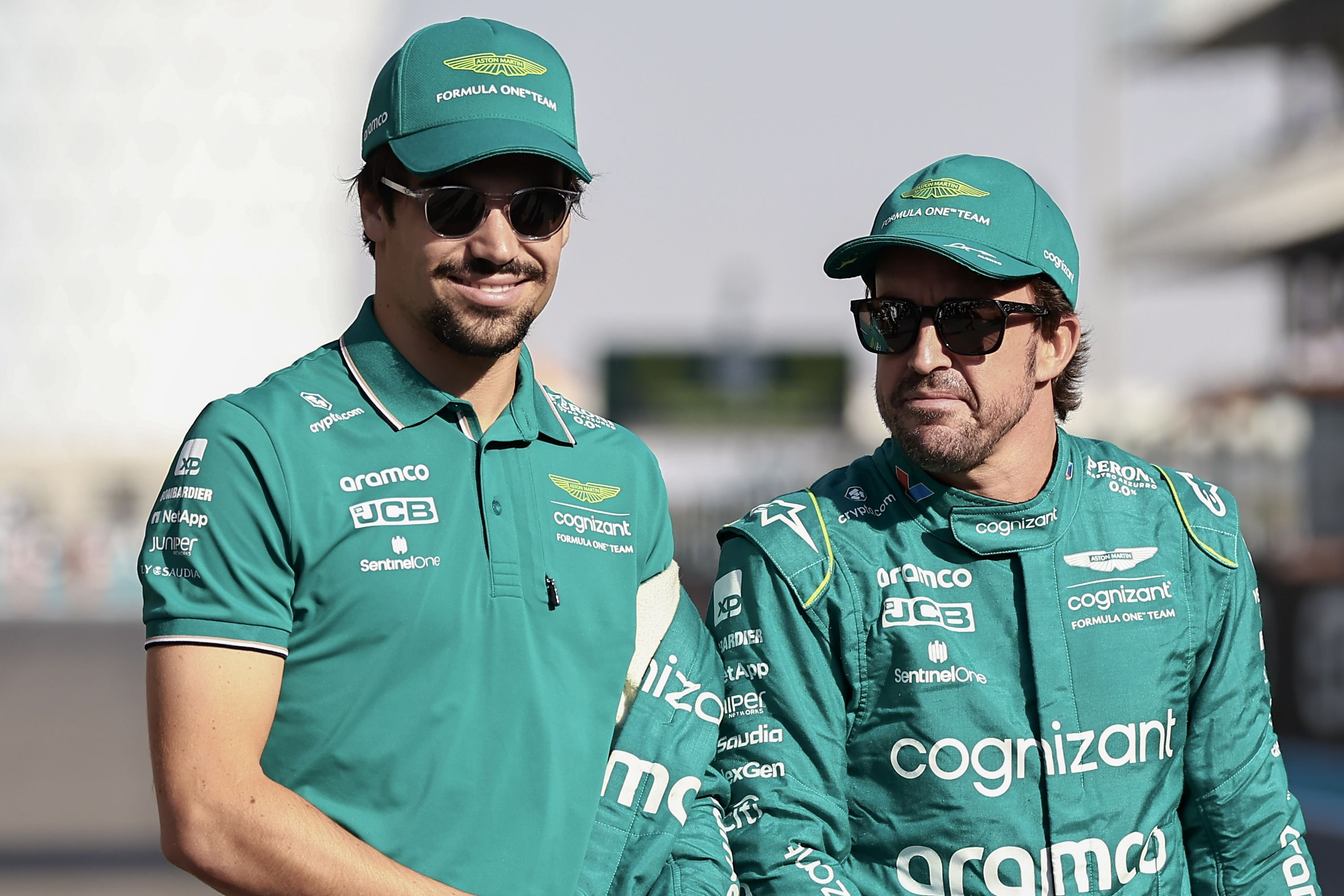 九游游戏-关于索伯车队力克阿斯顿马丁，拉塞尔点燃赛场的信息