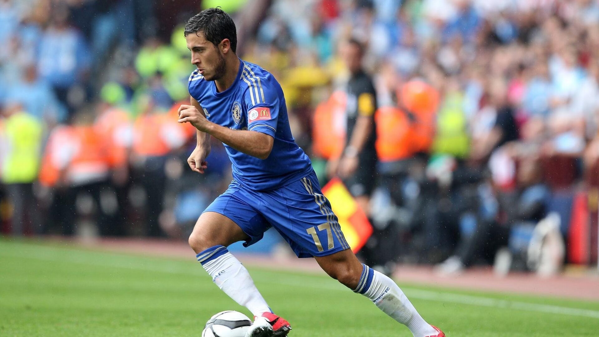 九游娱乐官方网站-2026世界杯焦点战，上海队横扫黄蜂，改写亚洲足球格局