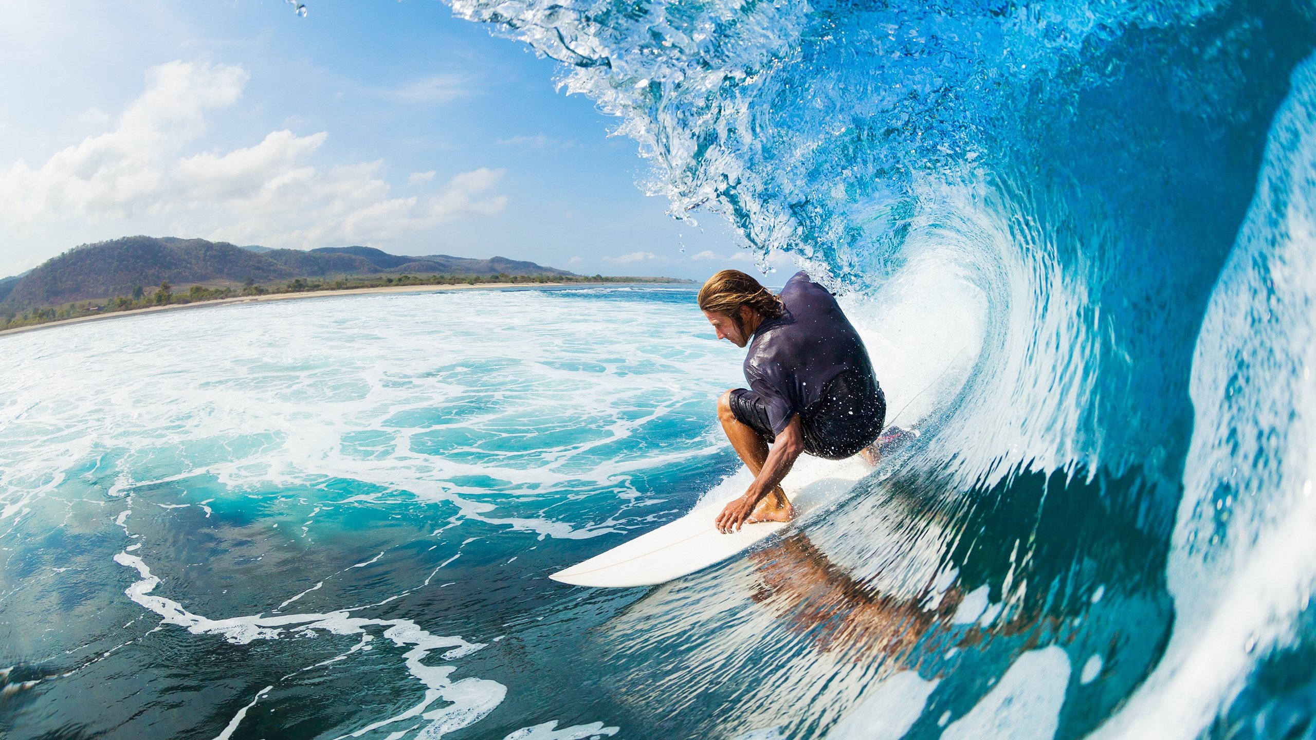 墨尔本赛道与罗马城的对话，当F1年度争冠焦点战击败了拉齐奥的夜晚